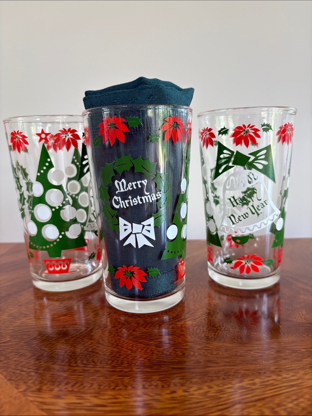Hazel Atlas Vintage Christmas Drinking Glasses Tumbler Happy New Year Barware